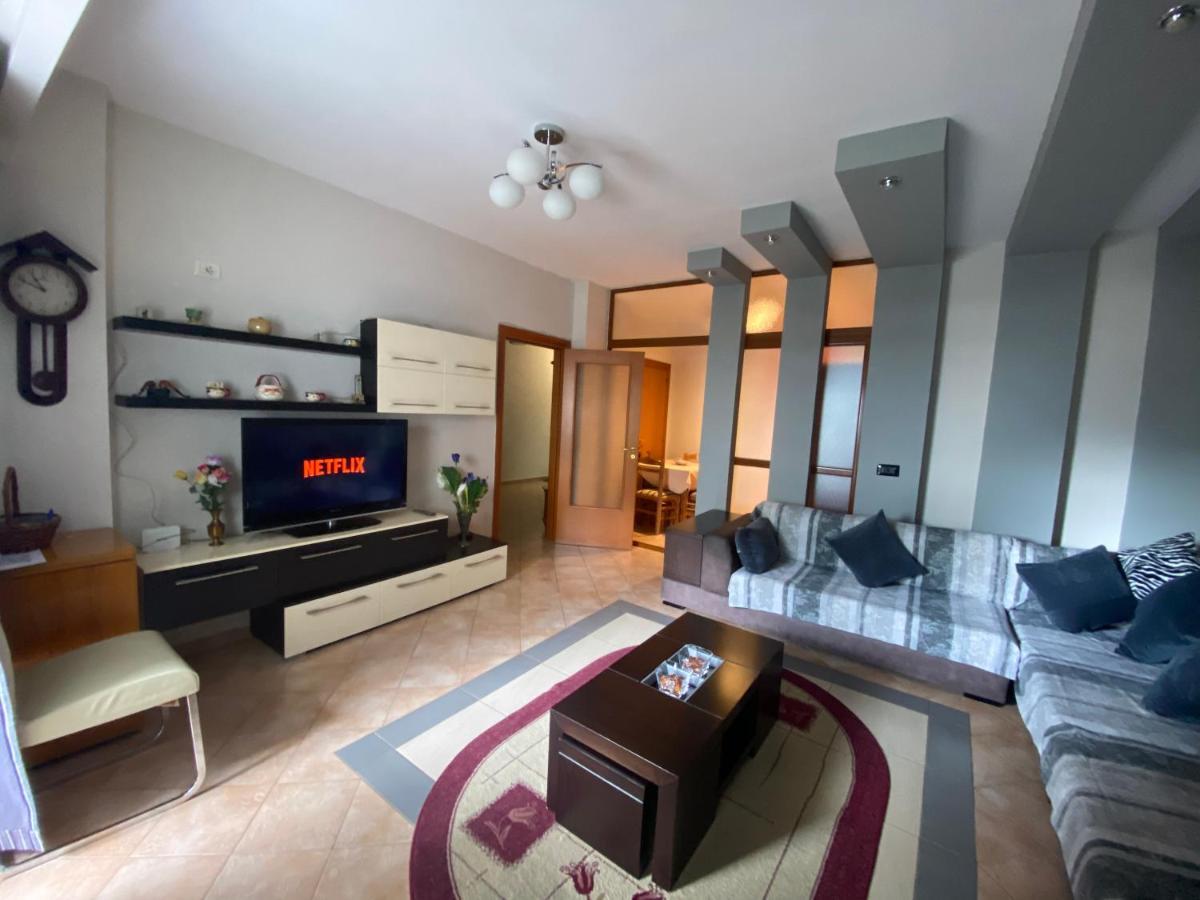 Cozy 1-bedroom Near The Center Of Tirana. Apartment Tirana